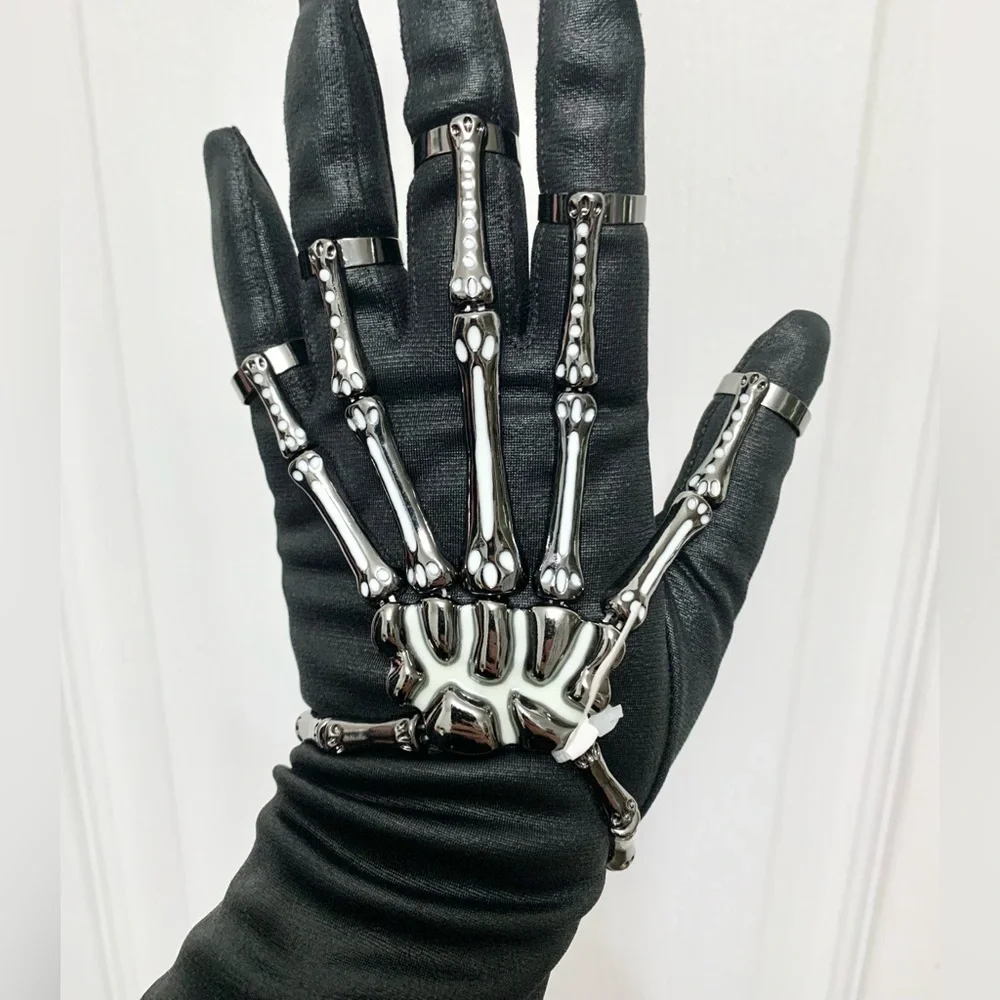 Torrid Skeleton Hand Cuff Glow in the Dark - 1X 2X - NEW - Picture 2 of 8